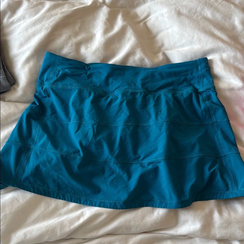 Teal lululemon tennis skirt